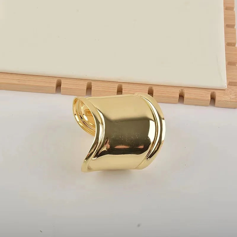 Asymmetry Bracelet