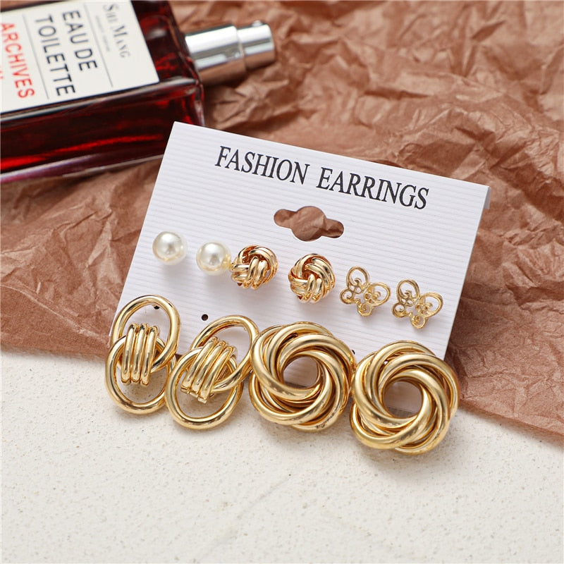Exquisite Earrings Set