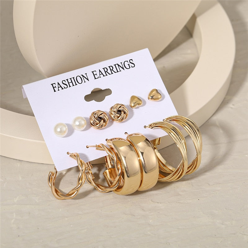 Exquisite Earrings Set