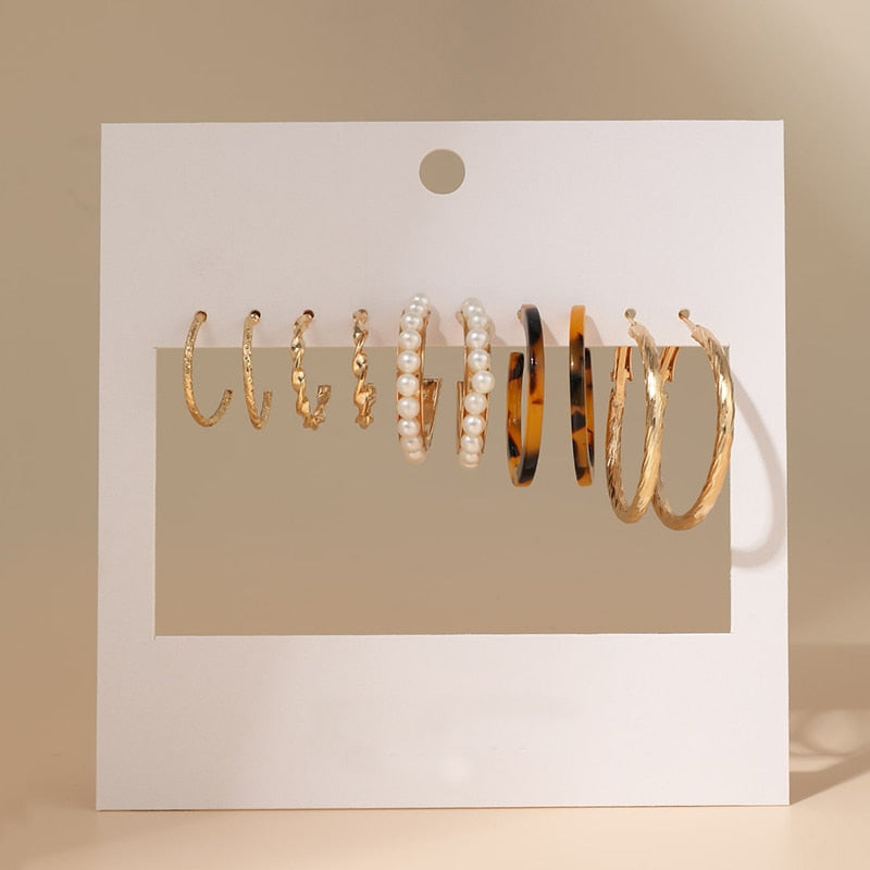 Exquisite Earrings Set
