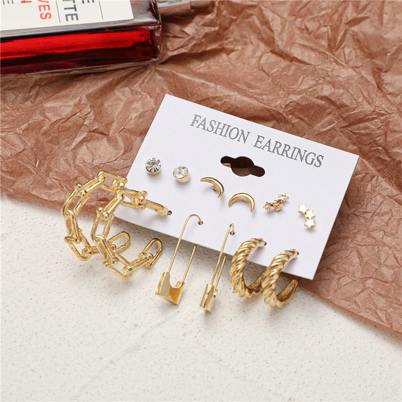 Exquisite Earrings Set