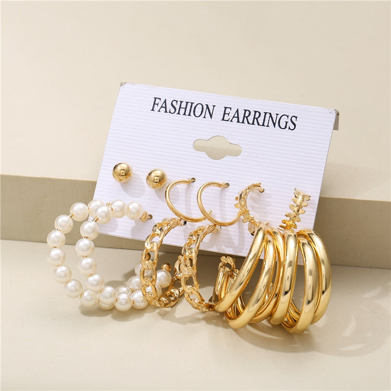 Exquisite Earrings Set