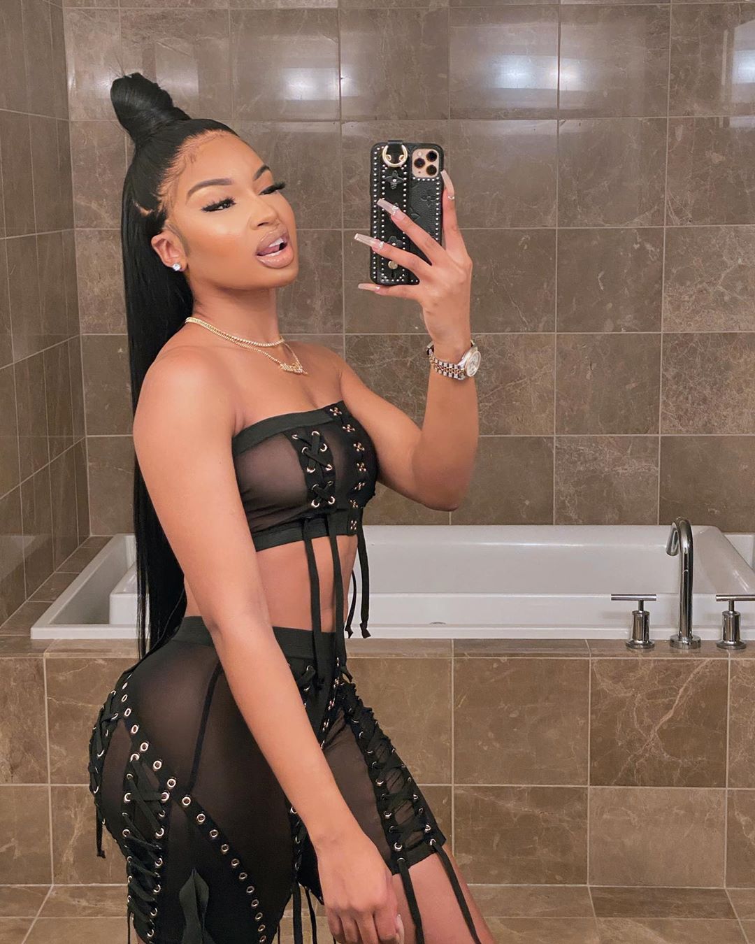 Feeling My Mesh Short Set