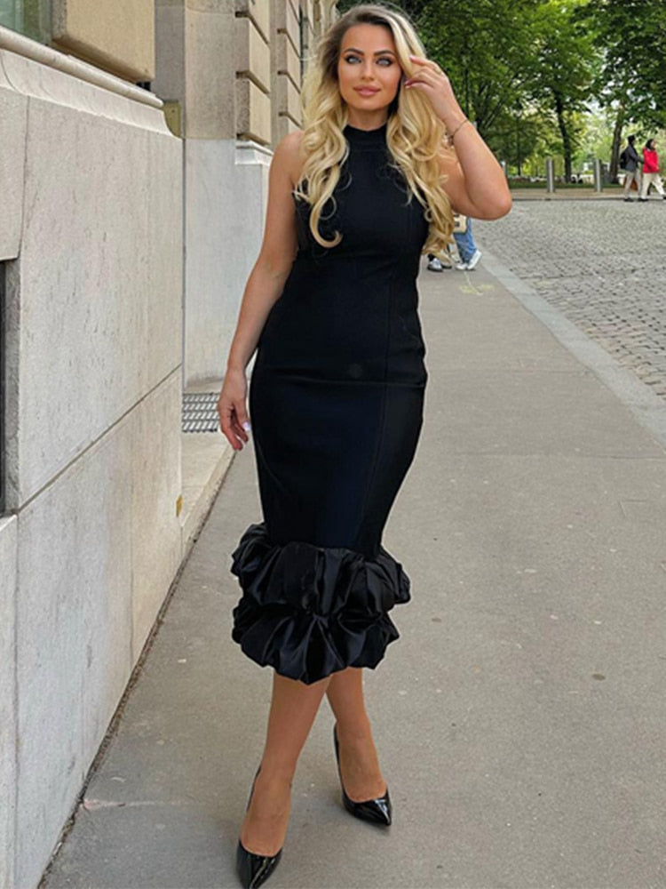 Maddie Ruffle Bandage Dress- Black