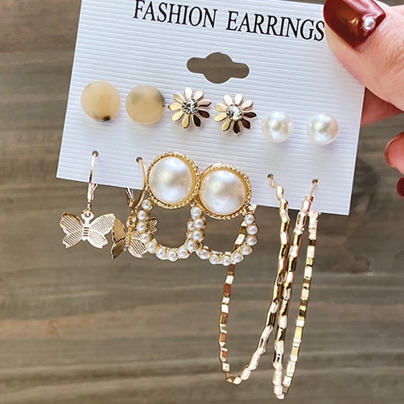 Pearl Earrings Set