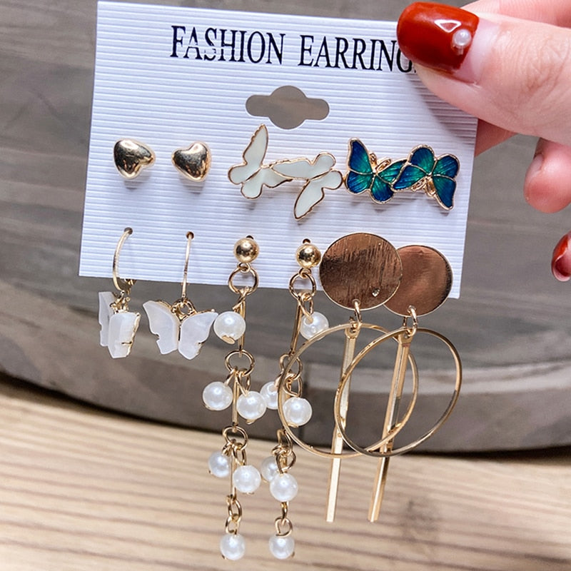 Pearl Earrings Set