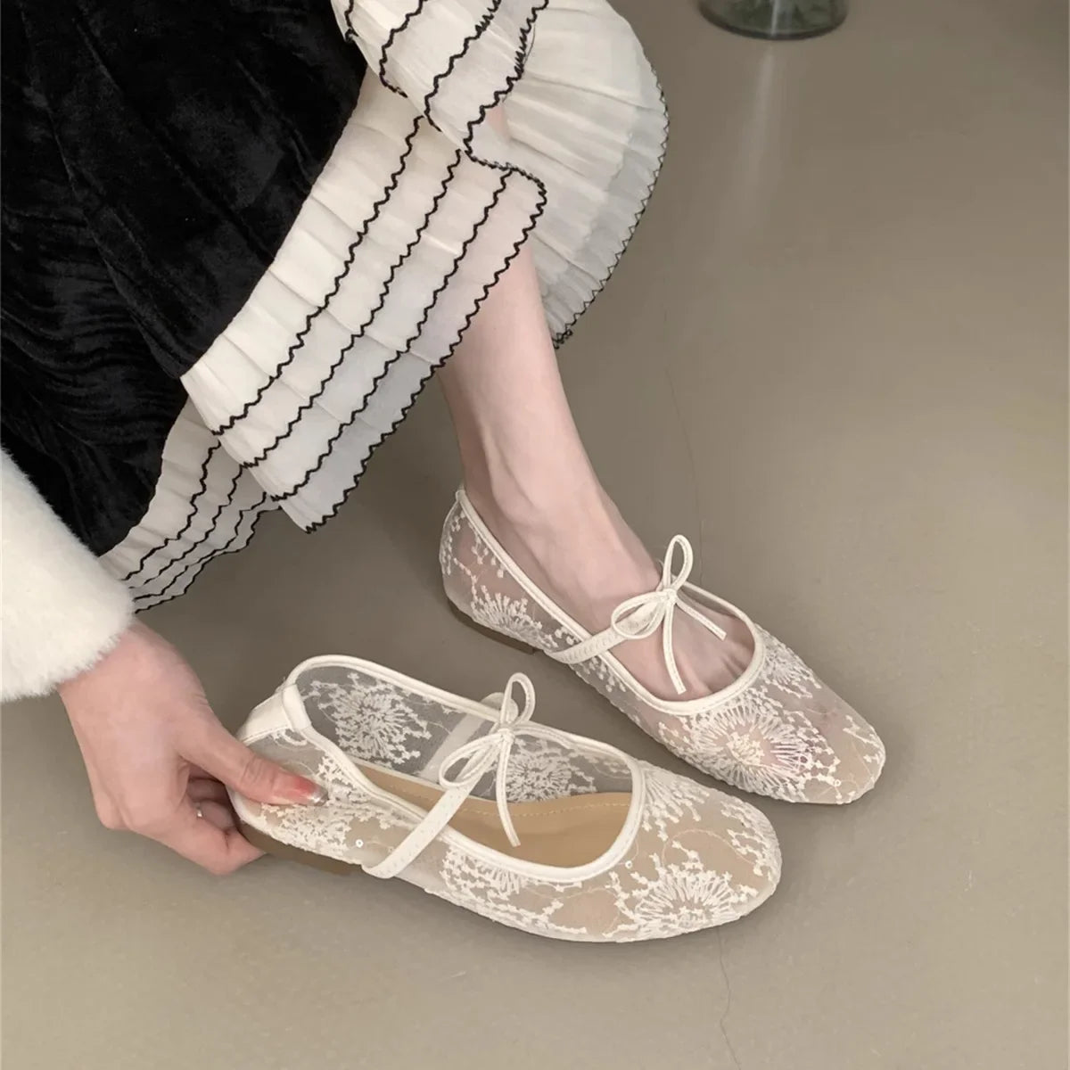 Mesh Embroidery Flats