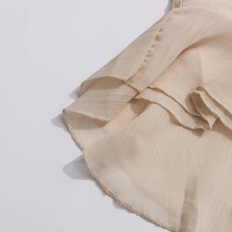 Nina Ruffle Loose Blouse