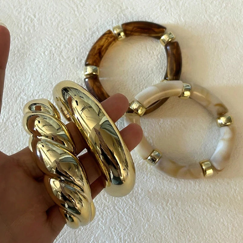 4pcs Vintage Resin Bracelet Set