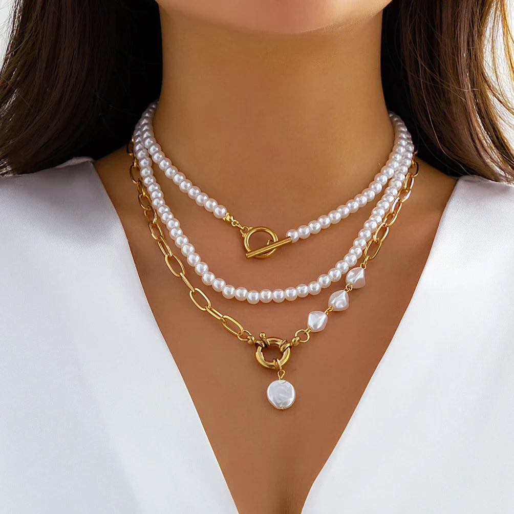 Pearl Pendant Necklace