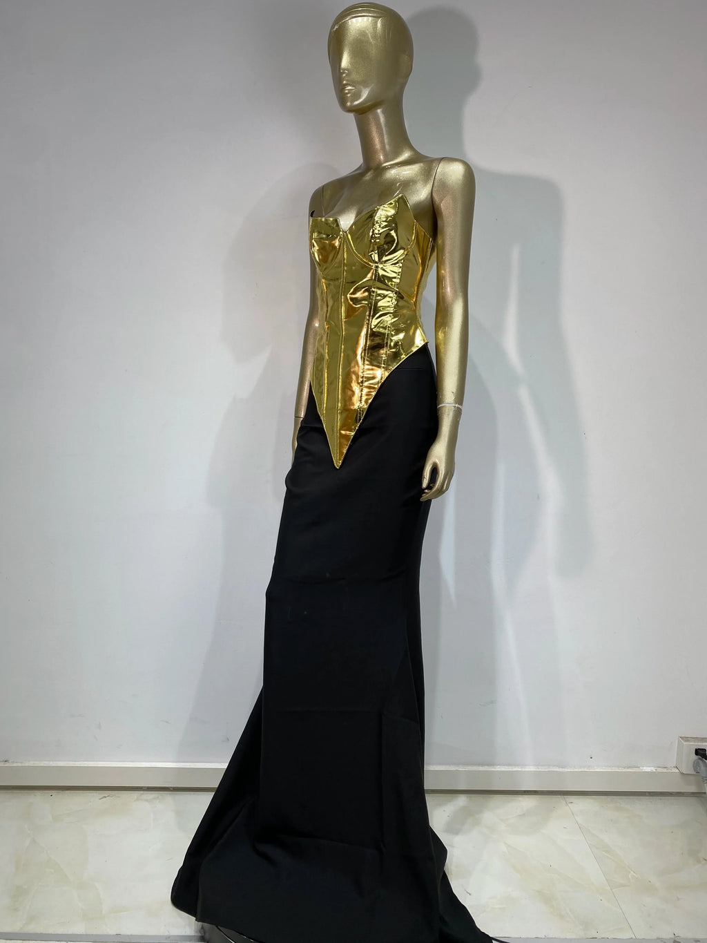 Amaya Elegant Maxi Skirt Set