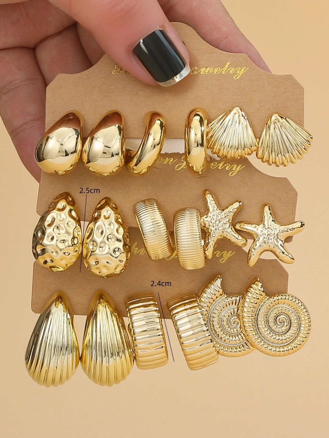 Chic Earrings Set