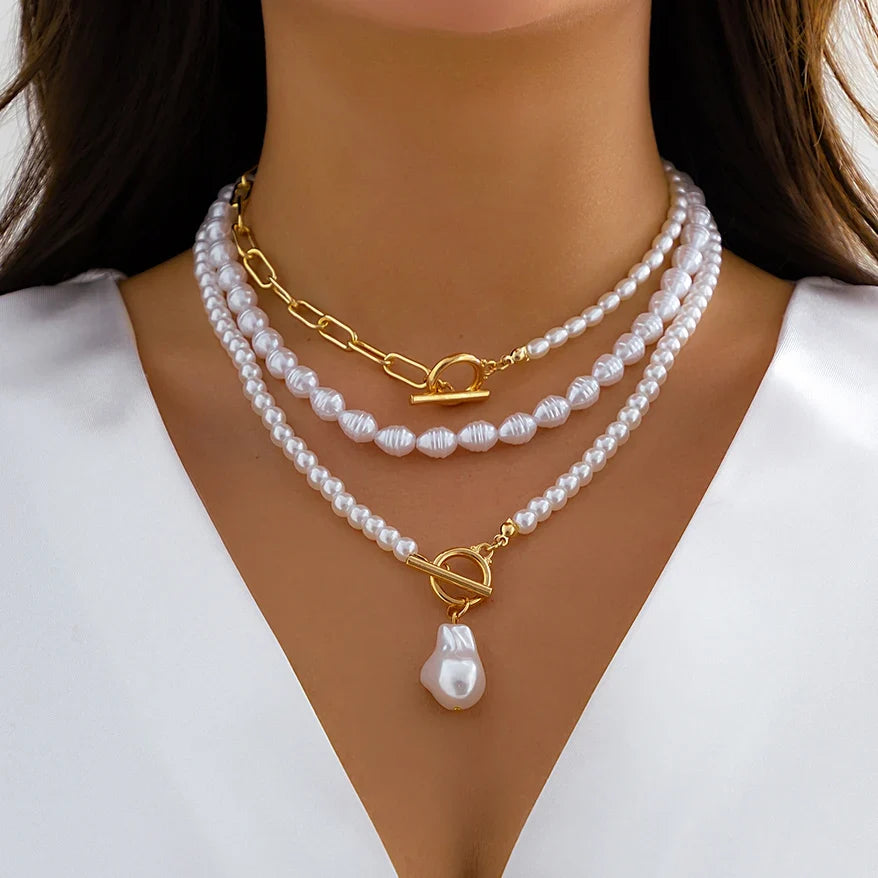 Pearl Pendant Necklace