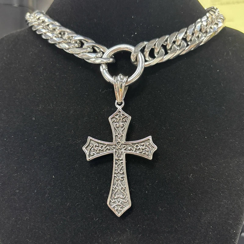 Cross Pendant Choker