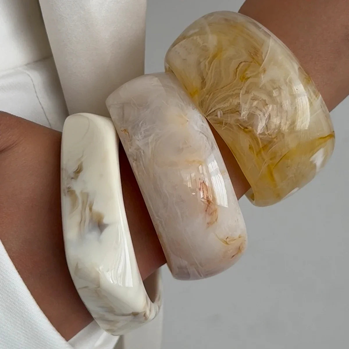 3Pcs Vintage Resin Bangle Bracelet