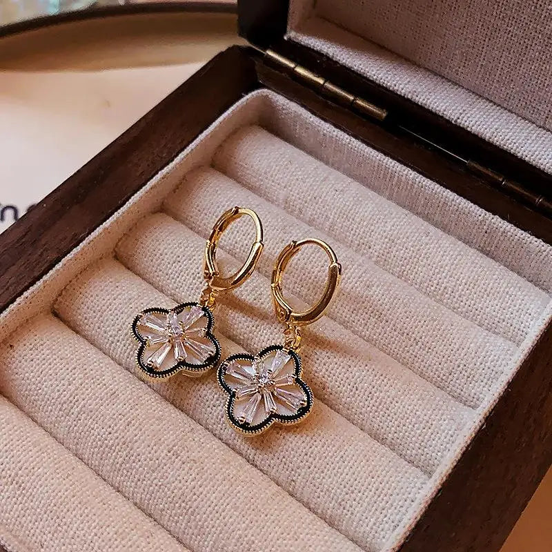 Leaf Clover Dangle Earrings