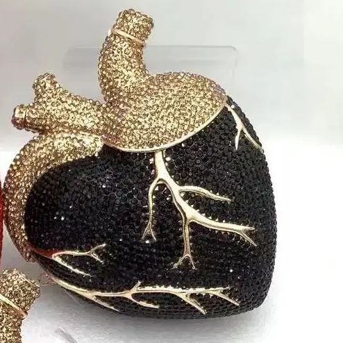 Heart Rhinestone Clutch Bag