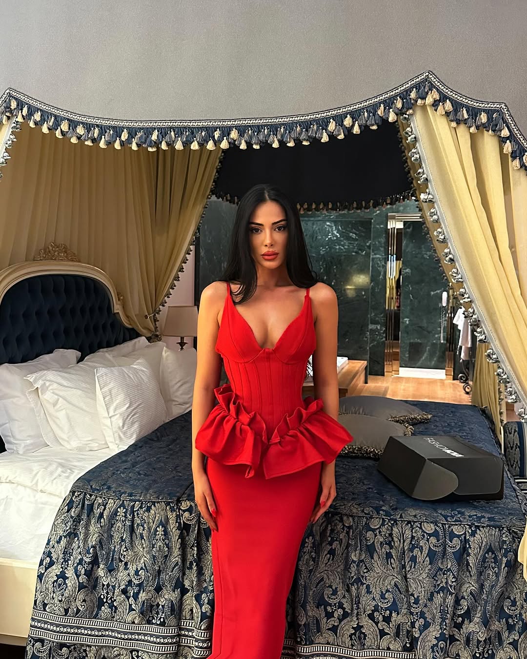 Huda Peplum Bandage Dress