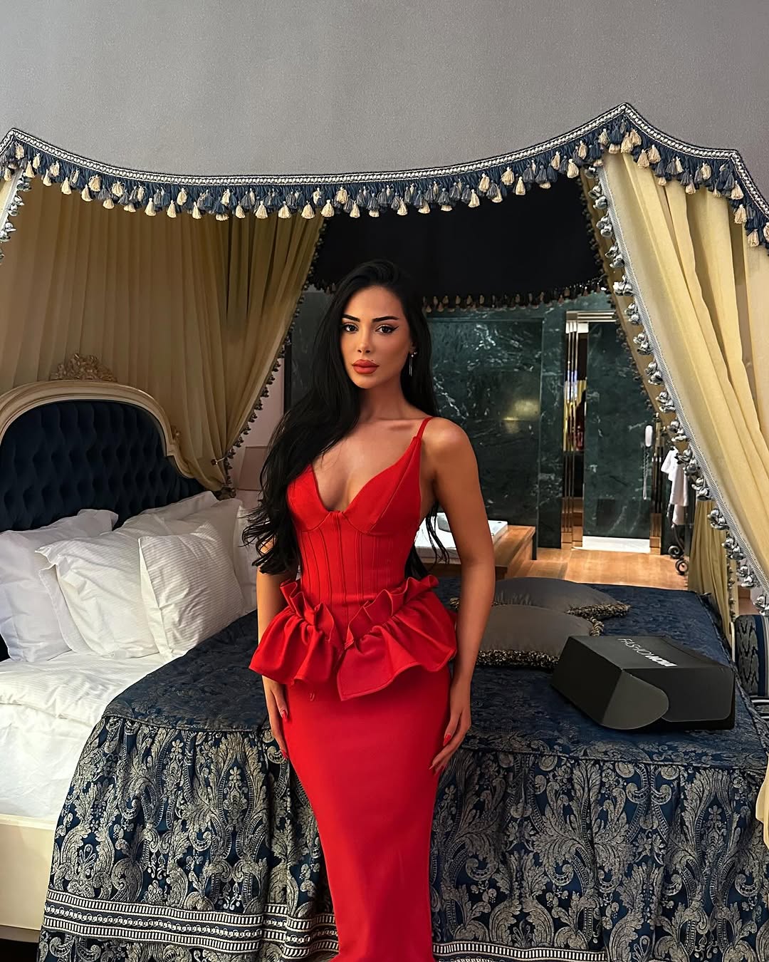 Huda Peplum Bandage Dress