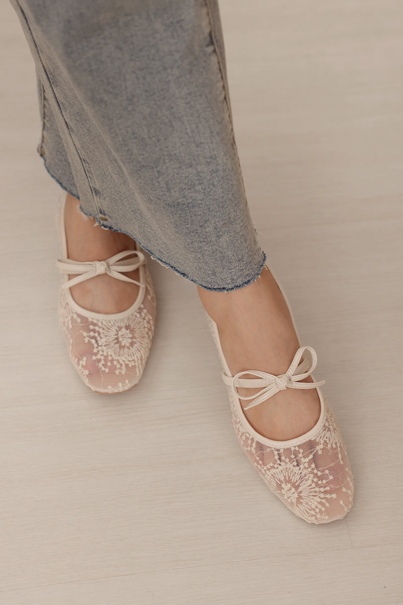 Mesh Embroidery Flats