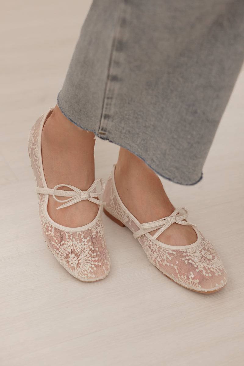 Mesh Embroidery Flats